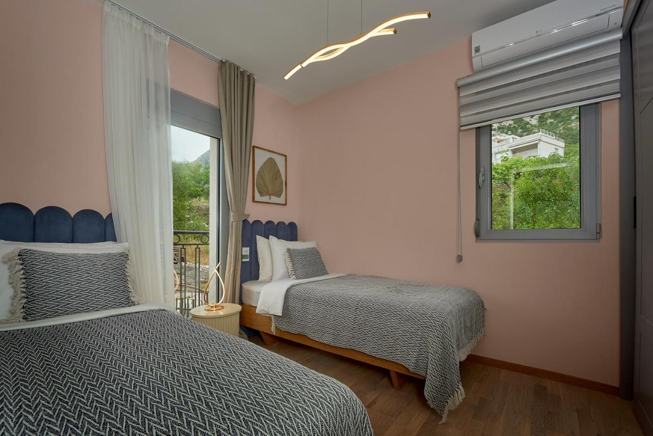 2Montenegro Limeta Apartments With Pool Kotor Exterior photo